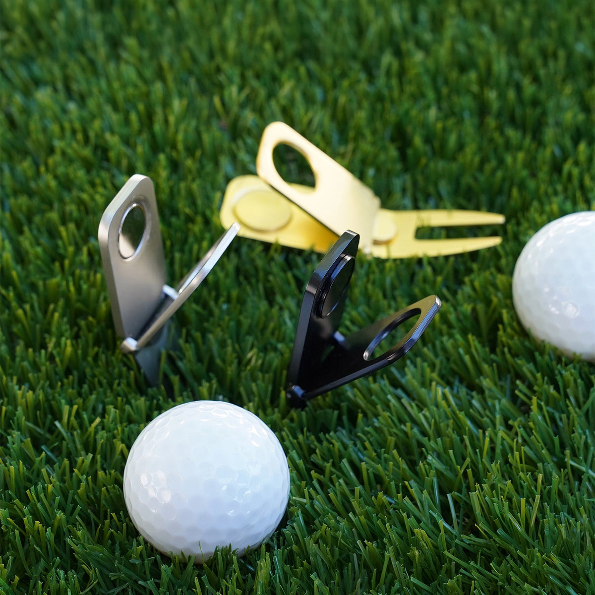 Personalized Golf Divot Tool with Ball Marker – Engraved Golfer Gift